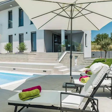 Franica Appartement *