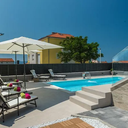 Franica Apartment